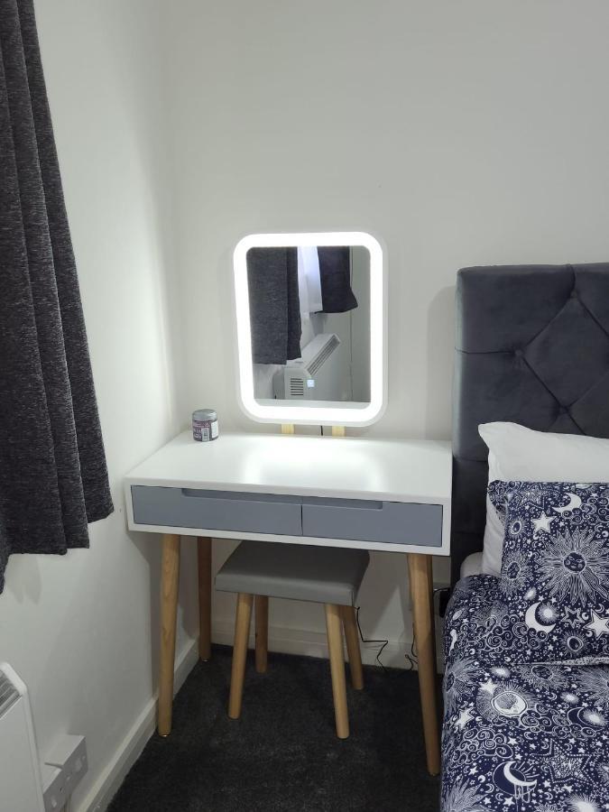 Delight Apartment, Close To Excel, London City Airport & O2! Luaran gambar